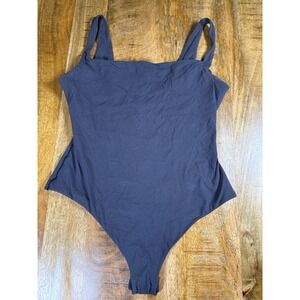 SKIMS Fits Everybody Square Neck Bodysuit M Onyx Black NWT Thong $60